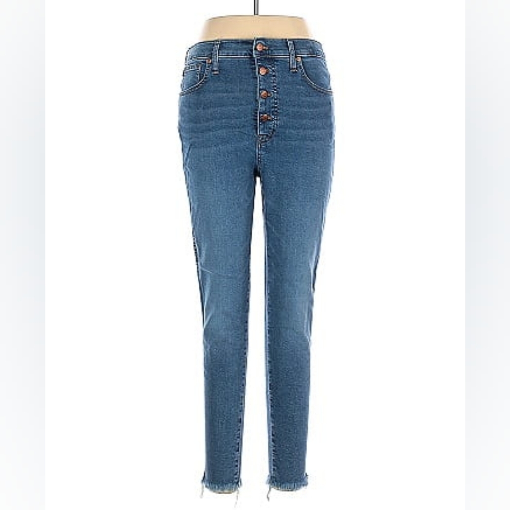 Madewell size 31 Boyfriend Jeans with button fly, medium wash
